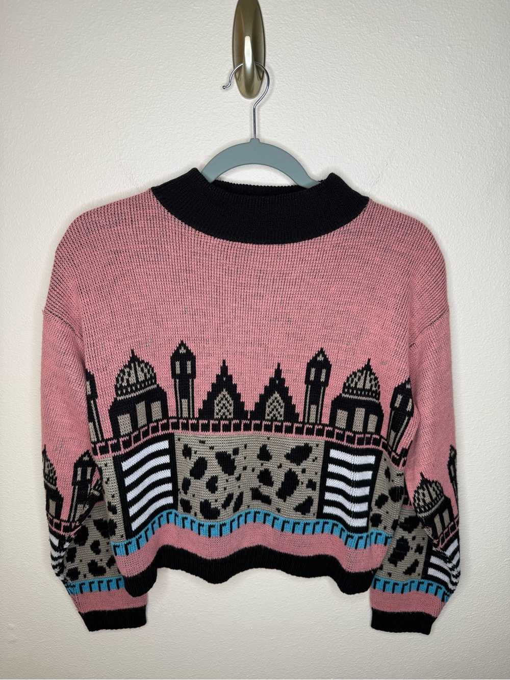 Vintage Prezzia Pink Black Cityscape Geometric Knit Sweater USA Women’s Small